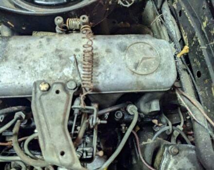 Сірий Мерседес С Клас, об'ємом двигуна 2.4 л та пробігом 200 тис. км за 700 $, фото 14 на Automoto.ua