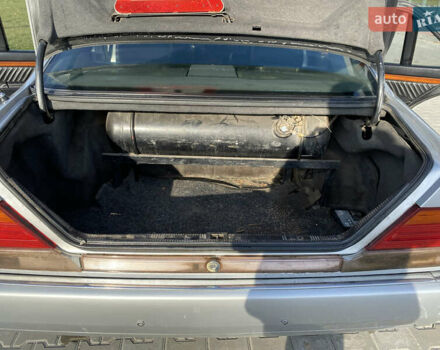 Серый Мерседес С Класс, объемом двигателя 3.2 л и пробегом 380 тыс. км за 2750 $, фото 9 на Automoto.ua