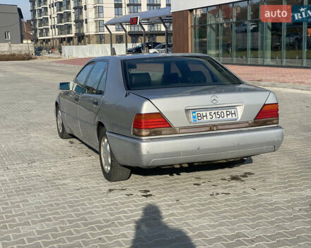 Серый Мерседес С Класс, объемом двигателя 3.2 л и пробегом 380 тыс. км за 2750 $, фото 3 на Automoto.ua