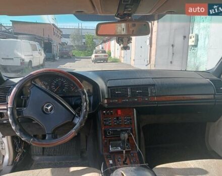 Сірий Мерседес С Клас, об'ємом двигуна 3 л та пробігом 300 тис. км за 3600 $, фото 10 на Automoto.ua