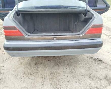 Серый Мерседес С Класс, объемом двигателя 4.97 л и пробегом 350 тыс. км за 2350 $, фото 7 на Automoto.ua