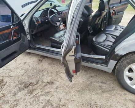 Серый Мерседес С Класс, объемом двигателя 4.97 л и пробегом 350 тыс. км за 2350 $, фото 6 на Automoto.ua