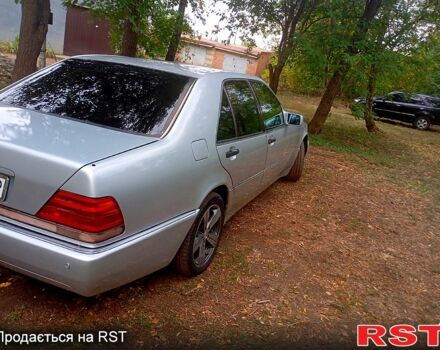 Сірий Мерседес С Клас, об'ємом двигуна 3.2 л та пробігом 395 тис. км за 4500 $, фото 1 на Automoto.ua