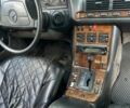 Серый Мерседес С Класс, объемом двигателя 3.2 л и пробегом 470 тыс. км за 4999 $, фото 4 на Automoto.ua