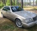 Сірий Мерседес С Клас, об'ємом двигуна 0 л та пробігом 300 тис. км за 2800 $, фото 1 на Automoto.ua