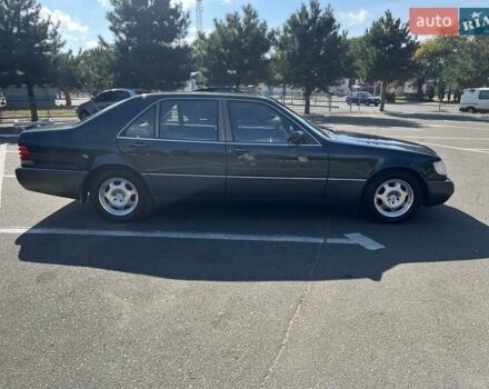 Серый Мерседес С Класс, объемом двигателя 3.2 л и пробегом 193 тыс. км за 12000 $, фото 9 на Automoto.ua