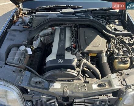 Серый Мерседес С Класс, объемом двигателя 3.2 л и пробегом 193 тыс. км за 12000 $, фото 24 на Automoto.ua