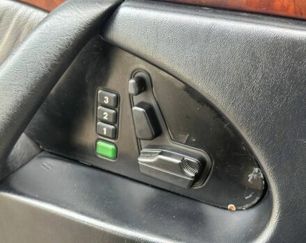 Сірий Мерседес С Клас, об'ємом двигуна 4.2 л та пробігом 327 тис. км за 6699 $, фото 9 на Automoto.ua