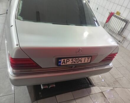 Сірий Мерседес С Клас, об'ємом двигуна 4.2 л та пробігом 225 тис. км за 3700 $, фото 2 на Automoto.ua