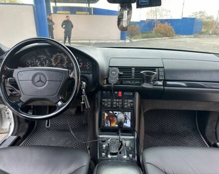 Сірий Мерседес С Клас, об'ємом двигуна 4.2 л та пробігом 327 тис. км за 6699 $, фото 12 на Automoto.ua