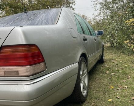 Серый Мерседес С Класс, объемом двигателя 3.5 л и пробегом 299 тыс. км за 3547 $, фото 11 на Automoto.ua