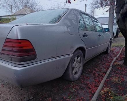 Серый Мерседес С Класс, объемом двигателя 3.4 л и пробегом 280 тыс. км за 2600 $, фото 5 на Automoto.ua