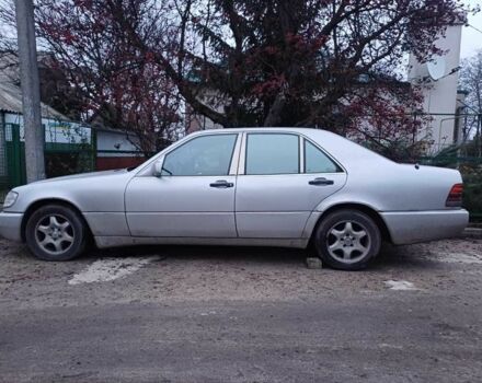 Серый Мерседес С Класс, объемом двигателя 3.4 л и пробегом 280 тыс. км за 2600 $, фото 1 на Automoto.ua