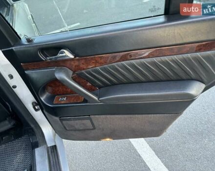 Серый Мерседес С Класс, объемом двигателя 3.5 л и пробегом 407 тыс. км за 4500 $, фото 17 на Automoto.ua