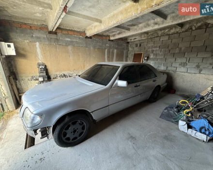 Серый Мерседес С Класс, объемом двигателя 4.2 л и пробегом 472 тыс. км за 2499 $, фото 3 на Automoto.ua