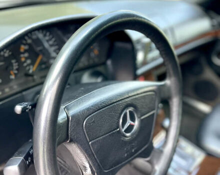 Серый Мерседес С Класс, объемом двигателя 3.5 л и пробегом 568 тыс. км за 7800 $, фото 24 на Automoto.ua