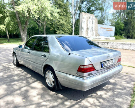 Серый Мерседес С Класс, объемом двигателя 3.5 л и пробегом 568 тыс. км за 7800 $, фото 5 на Automoto.ua