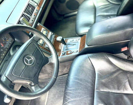 Серый Мерседес С Класс, объемом двигателя 3.5 л и пробегом 568 тыс. км за 7800 $, фото 22 на Automoto.ua