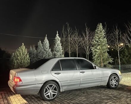 Сірий Мерседес С Клас, об'ємом двигуна 4.2 л та пробігом 196 тис. км за 8000 $, фото 6 на Automoto.ua