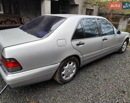 Серый Мерседес С Класс, объемом двигателя 3 л и пробегом 389 тыс. км за 6500 $, фото 4 на Automoto.ua