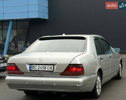 Серый Мерседес С Класс, объемом двигателя 3.2 л и пробегом 407 тыс. км за 3300 $, фото 9 на Automoto.ua