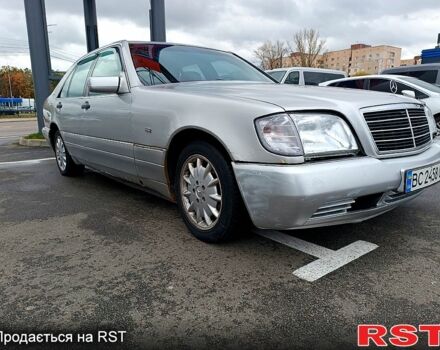 Серый Мерседес С Класс, объемом двигателя 3.2 л и пробегом 407 тыс. км за 3500 $, фото 8 на Automoto.ua