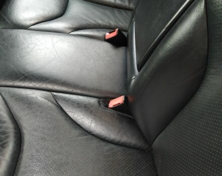 Серый Мерседес С Класс, объемом двигателя 3.2 л и пробегом 268 тыс. км за 9000 $, фото 13 на Automoto.ua