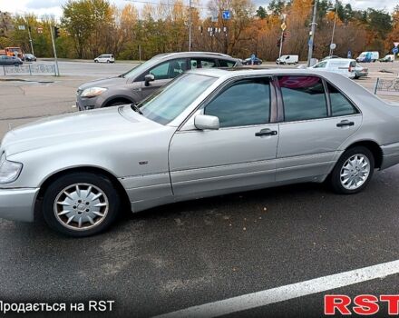 Серый Мерседес С Класс, объемом двигателя 3.2 л и пробегом 407 тыс. км за 3500 $, фото 4 на Automoto.ua