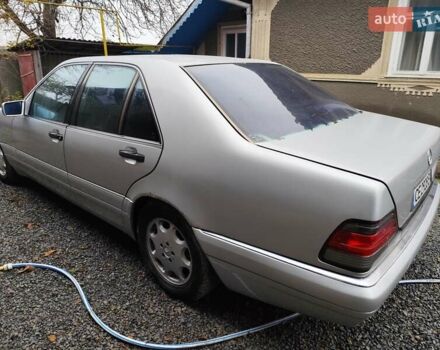 Серый Мерседес С Класс, объемом двигателя 3 л и пробегом 389 тыс. км за 6500 $, фото 3 на Automoto.ua