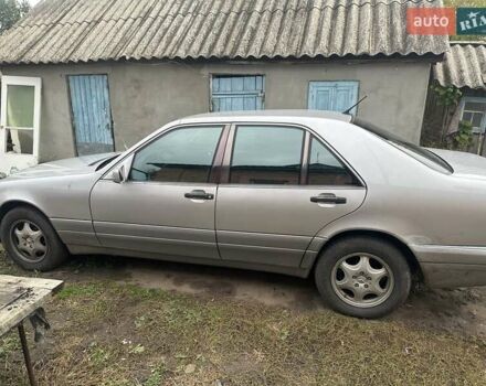 Серый Мерседес С Класс, объемом двигателя 3.2 л и пробегом 380 тыс. км за 4100 $, фото 12 на Automoto.ua