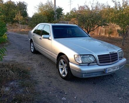 Серый Мерседес С Класс, объемом двигателя 3 л и пробегом 300 тыс. км за 7500 $, фото 1 на Automoto.ua