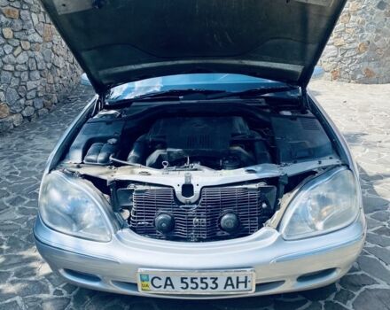 Сірий Мерседес С Клас, об'ємом двигуна 4.2 л та пробігом 281 тис. км за 7500 $, фото 2 на Automoto.ua