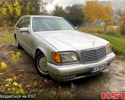 Серый Мерседес С Класс, объемом двигателя 4.2 л и пробегом 325 тыс. км за 3800 $, фото 2 на Automoto.ua