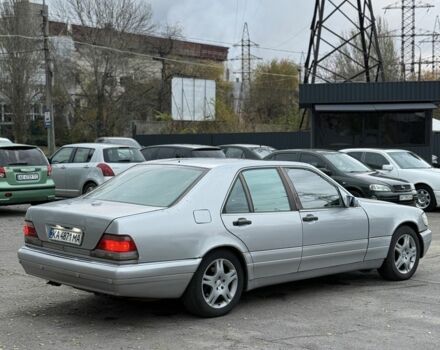 Серый Мерседес С Класс, объемом двигателя 4.2 л и пробегом 300 тыс. км за 3400 $, фото 3 на Automoto.ua