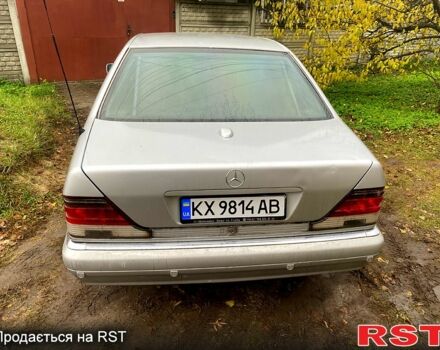 Серый Мерседес С Класс, объемом двигателя 4.2 л и пробегом 325 тыс. км за 3800 $, фото 5 на Automoto.ua