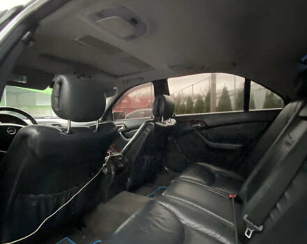 Сірий Мерседес С Клас, об'ємом двигуна 3.2 л та пробігом 348 тис. км за 3500 $, фото 10 на Automoto.ua