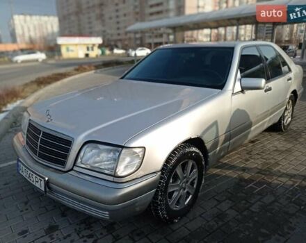 Сірий Мерседес С Клас, об'ємом двигуна 3.2 л та пробігом 448 тис. км за 4435 $, фото 8 на Automoto.ua