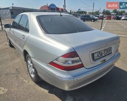 Сірий Мерседес С Клас, об'ємом двигуна 3.2 л та пробігом 300 тис. км за 2950 $, фото 15 на Automoto.ua