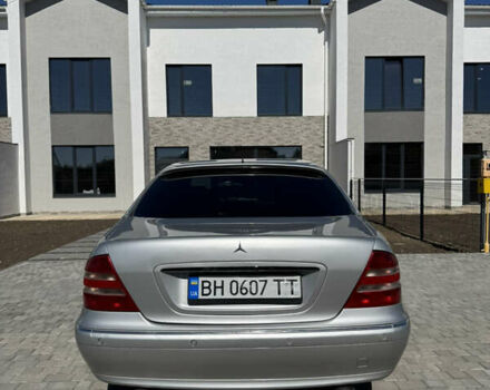 Серый Мерседес С Класс, объемом двигателя 4.27 л и пробегом 333 тыс. км за 5000 $, фото 8 на Automoto.ua