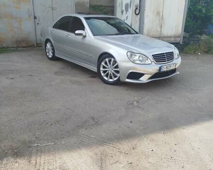 Серый Мерседес С Класс, объемом двигателя 4.3 л и пробегом 220 тыс. км за 5700 $, фото 2 на Automoto.ua