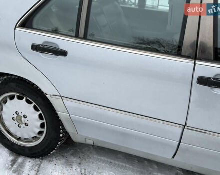 Серый Мерседес С Класс, объемом двигателя 3 л и пробегом 600 тыс. км за 3700 $, фото 20 на Automoto.ua