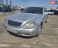 Сірий Мерседес С Клас, об'ємом двигуна 3.2 л та пробігом 300 тис. км за 2950 $, фото 7 на Automoto.ua
