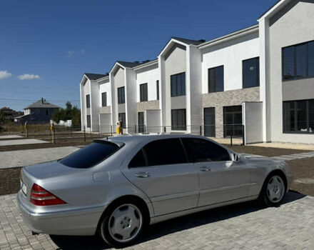 Серый Мерседес С Класс, объемом двигателя 4.27 л и пробегом 333 тыс. км за 5000 $, фото 6 на Automoto.ua