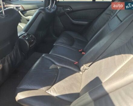Сірий Мерседес С Клас, об'ємом двигуна 3.2 л та пробігом 300 тис. км за 2950 $, фото 26 на Automoto.ua