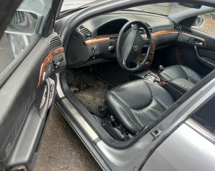 Серый Мерседес С Класс, объемом двигателя 3.2 л и пробегом 260 тыс. км за 2000 $, фото 4 на Automoto.ua