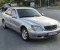 Серый Мерседес С Класс, объемом двигателя 4.3 л и пробегом 335 тыс. км за 3700 $, фото 2 на Automoto.ua