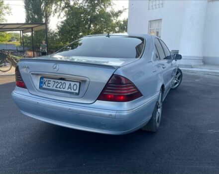 Серый Мерседес С Класс, объемом двигателя 3.2 л и пробегом 300 тыс. км за 6500 $, фото 3 на Automoto.ua