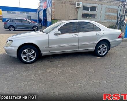 Сірий Мерседес С Клас, об'ємом двигуна 3.2 л та пробігом 415 тис. км за 5300 $, фото 3 на Automoto.ua