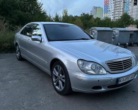 Сірий Мерседес С Клас, об'ємом двигуна 5 л та пробігом 418 тис. км за 5600 $, фото 2 на Automoto.ua