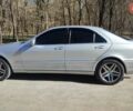 Сірий Мерседес С Клас, об'ємом двигуна 4.3 л та пробігом 400 тис. км за 3300 $, фото 4 на Automoto.ua